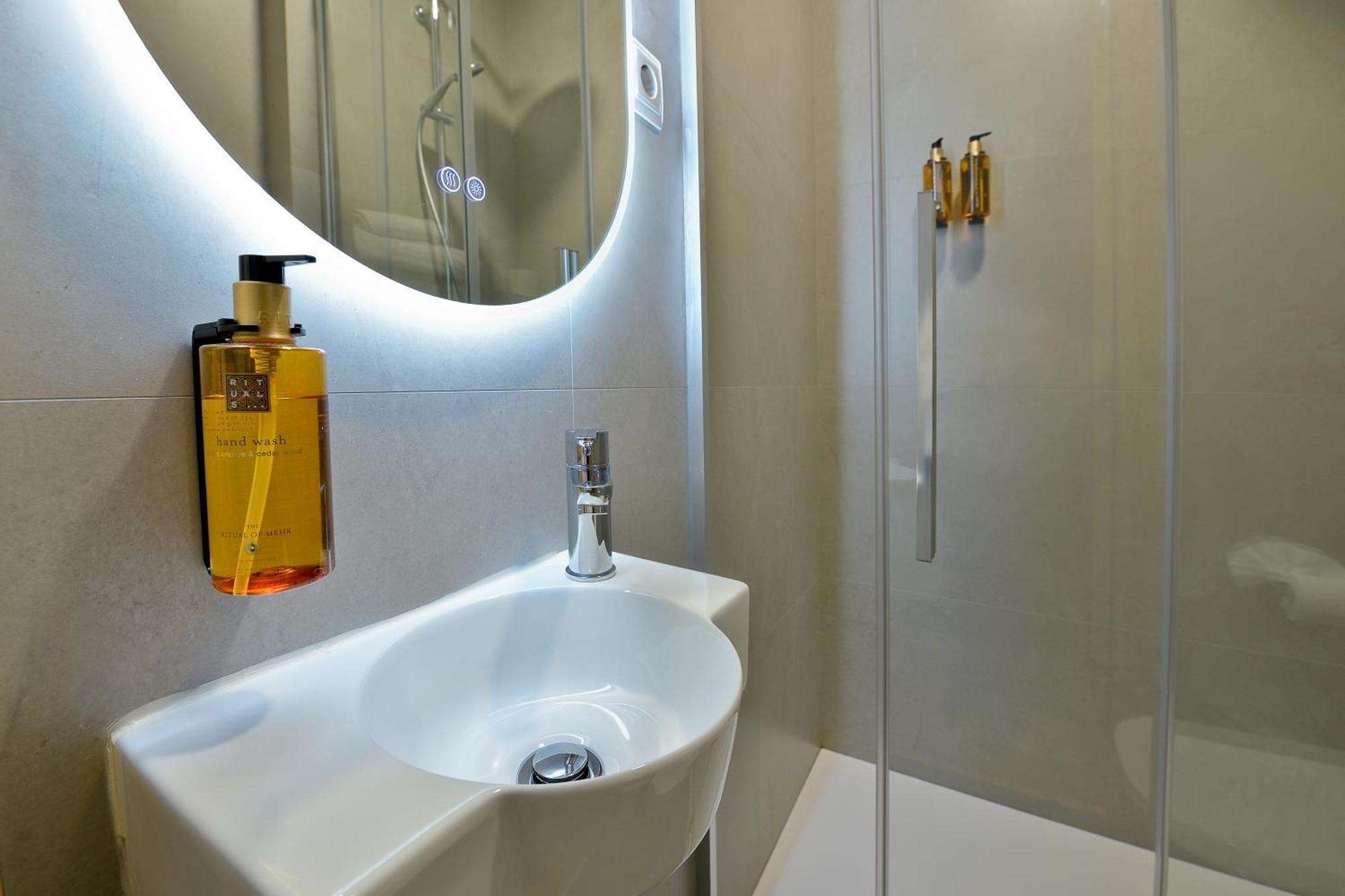 Small Single Room